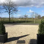 Lands Huys Apartmán