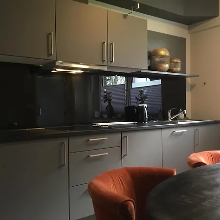 Lands Huys Apartment